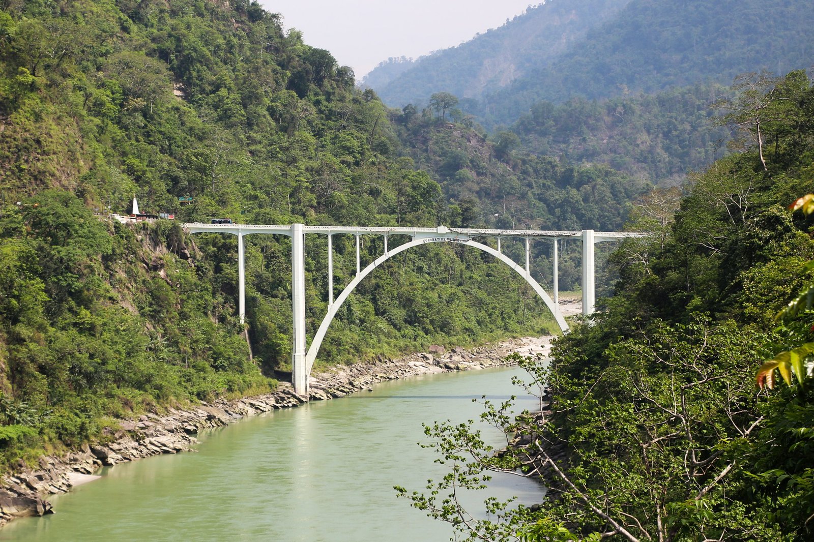 Coronation_Bridge_on_Teesta_River-scaled